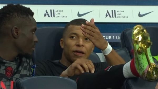 كيليان مبابي وجاي