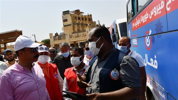 محافظ أسوان يتفقد