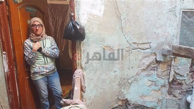 فتاة تستغيث بالسيسي من صاحب عقار ببورسعيد: عايز يرميني في الشارع ويبيع البيت بـ10 ملايين | فيديو