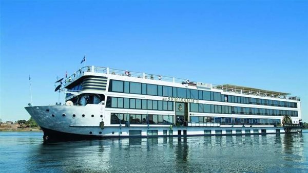 باخرة - ارشيفية