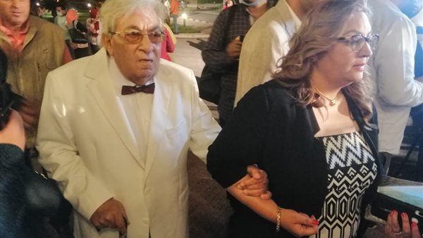 فاروق فلوكس وابنته