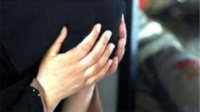 قريبتها ارتدت نقابًا وقتلتها.. ضبط المتهمة بكتم أنفاس عجوز وسرقة ذهبها في قنا