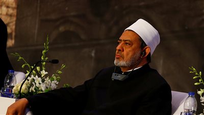 شيخ الأزهر يغادر ألمانيا متوجها إلى باريس لـ مراجعة طبيب العيون