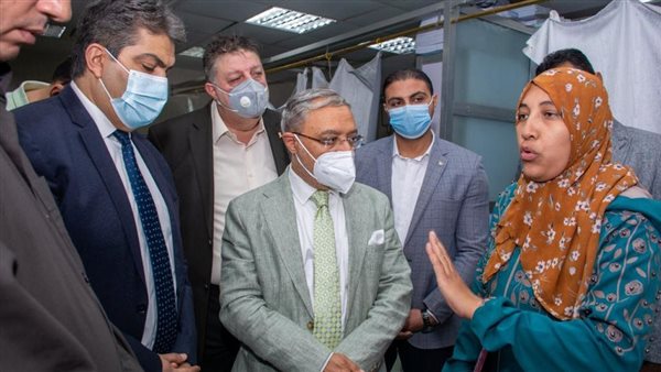 رئيس جامعة طنطا يتابع