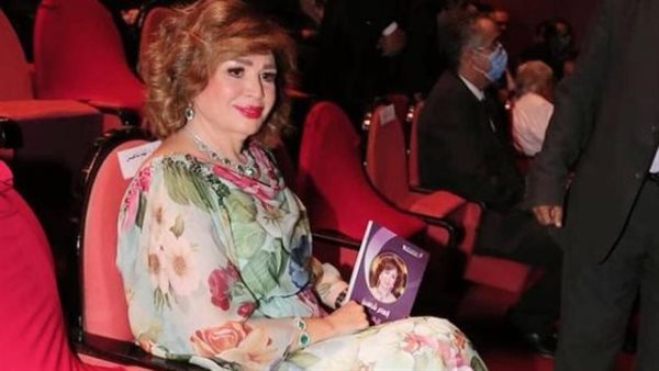 إلهام شاهين