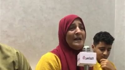والدة الطالب المختطف بكفر شكر: الجُناة قالولي هنبعتلك رأس ابنك.. وهذا مطلبي من الرئيس السيسي