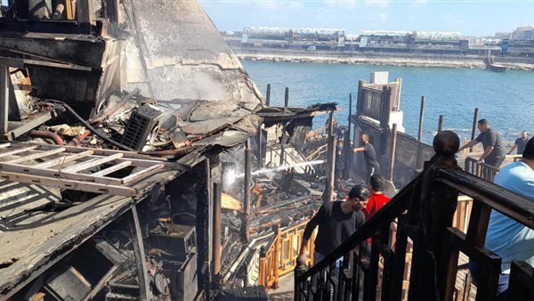 حريق مطاعم جليم بالإسكندرية
