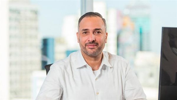 تامر منصور مدير الغرفة