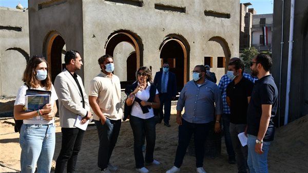 طلاب الجامعات 