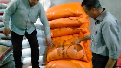 ضبط مبيدات زراعية وحلوى مولد منتهية الصلاحية ومجهولة المصدر بالمنيا