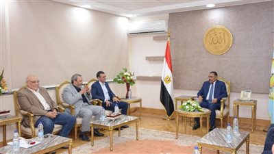 قوافل جامعة طنطا الطبية تصل إلى مطروح لتقديم الرعاية الصحية للأهالي