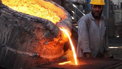 طلب إحاطة في مجلس النواب بشأن مستحقات العاملين بـ الحديد والصلب