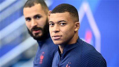 مبابي وبنزيما على رأس قائمة فرنسا استعدادا لمواجهة بلجيكا في دوري الأمم الأوروبية