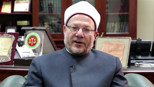 الدكتور شوقي علام