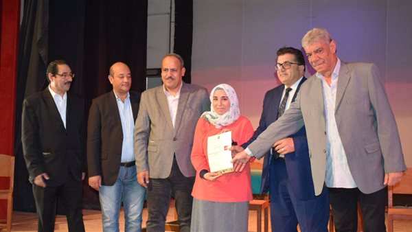 جانب من فعاليات صالون