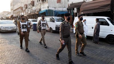 إحالة 6 أشخاص إلى النيابة العامة لنشرهم محتوى يستهدف تأجيج الرأي العام بالسعودية