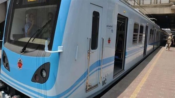 انتحار سيدة أمام