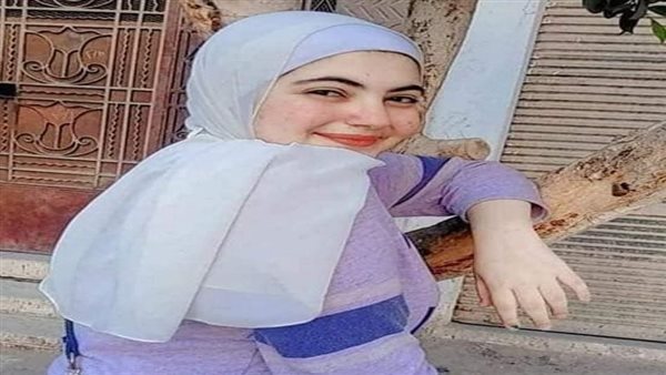 الطالبة منة الله