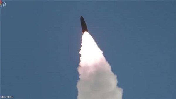 كوريا الشمالية تختبر