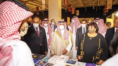 افتتاح معرض الرياض الدولي للكتاب بحضور وزراء ثقافة السعودية ومصر والعراق وفلسطين