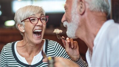 في اليوم العالمي للمسنين.. تعرَّف على أهم النصائح للتعامل معهم