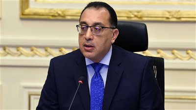 رئيس الوزراء يوجه بترشيد استهلاك مياه الشرب بالمنشآت الحكومية والمنازل