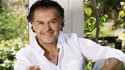 حقنوا بوتكس.. تعرف على أبرز فنانين خضعوا لعمليات تجميل