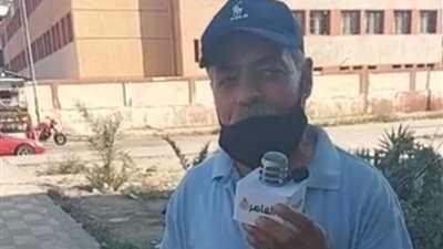 عم أحمد سائق تاكسي: انا بشتغل كل يوم عشان اشتري أكل للقطط والكلاب