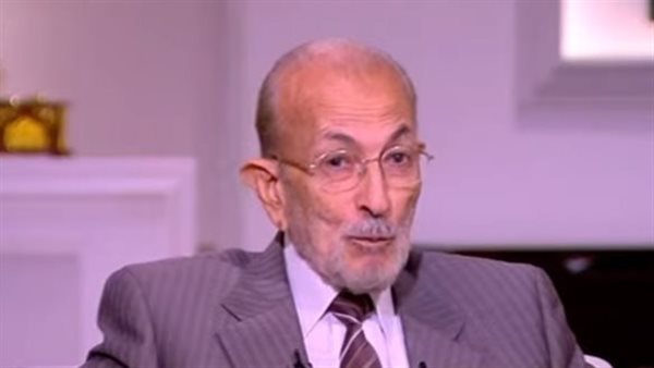 أستاذ علم المخطوطات