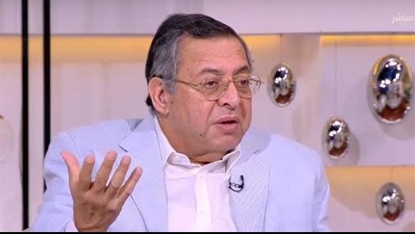 الدكتور هشام بحري