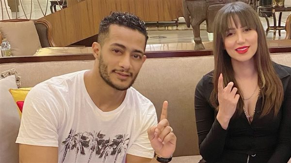 محمد رمضان يتعاقد