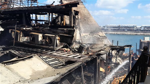 حريق مطاعم جليم