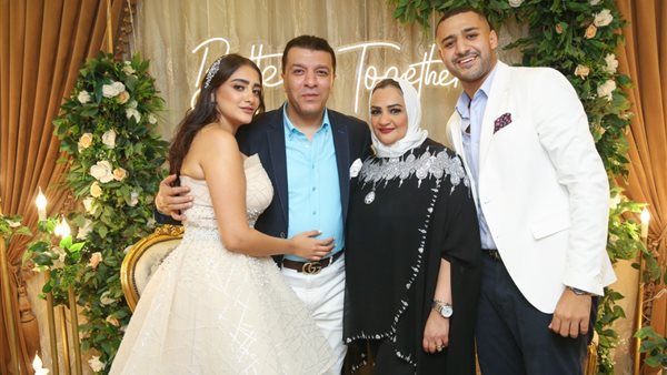 خطوبة ابنة مصطفى