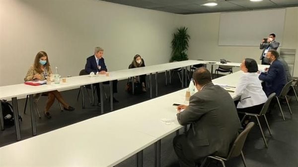 ياسمين فؤاد وزيرة