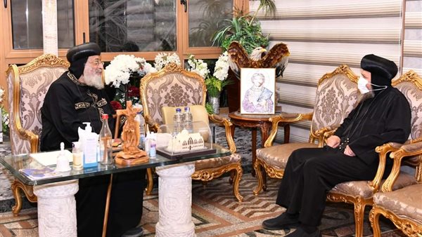  البابا تواضروس ومطران