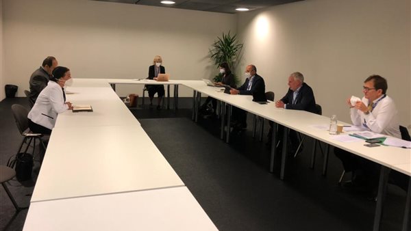 اجتماع وزيرة البيئة