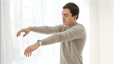 قتل طفلة وهو نائم.. تعرف على خطورة السير أثناء النوم