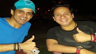 كريم عفيفي يكشف موعد استئناف تصوير فيلم زومبي.. ويؤكد: حمدي المرغني يخضع للعلاج 