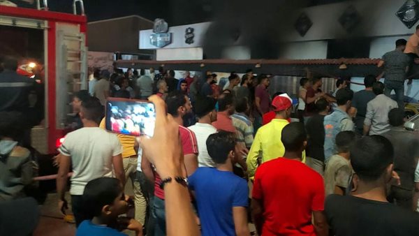 حريق مركز صيانة سيارات