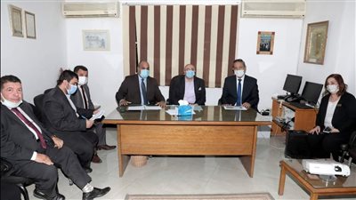 محافظ بني سويف يتفقد تشغيل أول مصنع بمجمع الصناعات المقامة على مساحة 70 فدانًا 