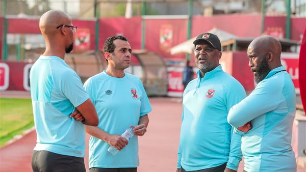 موسيماني مع جهازه