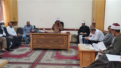 الأقصر الأزهرية تعقد اجتماعًا بمديري المراحل التعليمية استعدادًا للعام الدراسي الجديد