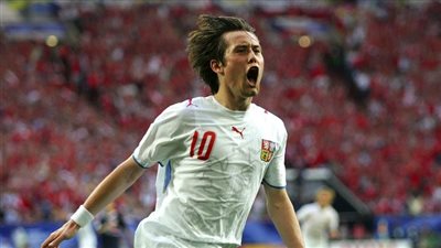 في يوم ميلاده الـ 41.. معلومات عن توماس روزيسكي لاعب فريق أرسنال السابق ومنتخب التشيك