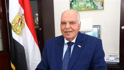 نقيب المعلمين: نقف احترامًا لأصحاب رسالة تربية الأجيال.. وقريبًا مسابقة للتجارب الملهمة