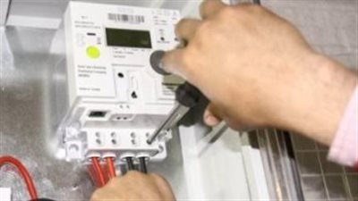 كيف تنقل عداد الكهرباء إلى ملكيتك دون التعرض لمشكلات الفواتير والمستحقات؟