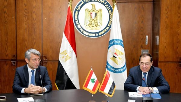 اجتماع وزير البترول