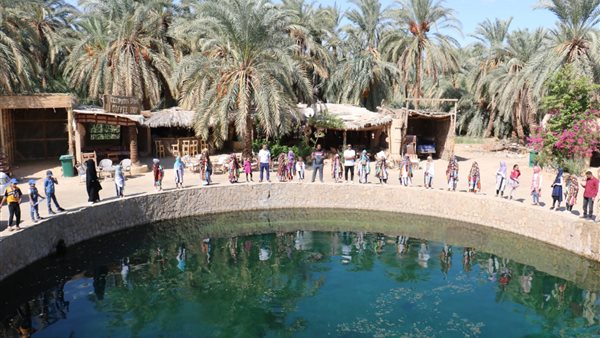 الرحلات السياحية