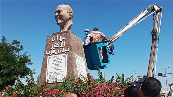 تمثال مجدي يعقوب