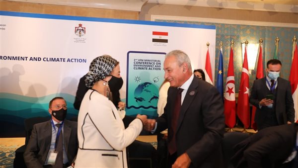 السفير ناصر كامل