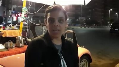 نور عاطف.. خريجة الإرشاد الزراعي تمتهن تقديم المشروبات لتربية ابنها